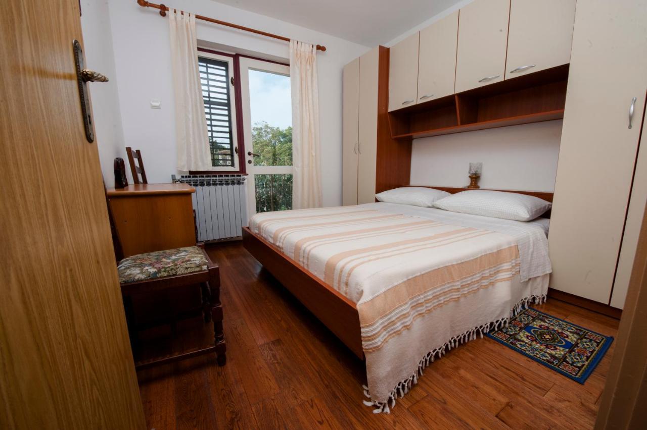 Apartments Val Mari - Laguna ロヴィニ エクステリア 写真