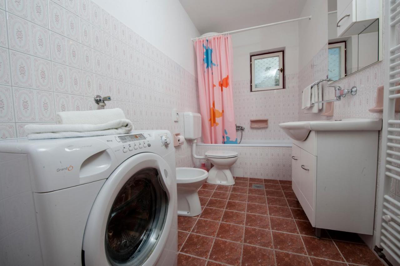 Apartments Val Mari - Laguna ロヴィニ エクステリア 写真